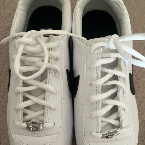 White Sneakers with Black Accents - Picture 4 of 4